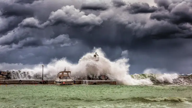 Christmas Storm Brings Flooding Rain, High Winds and Heavy Snow Across California