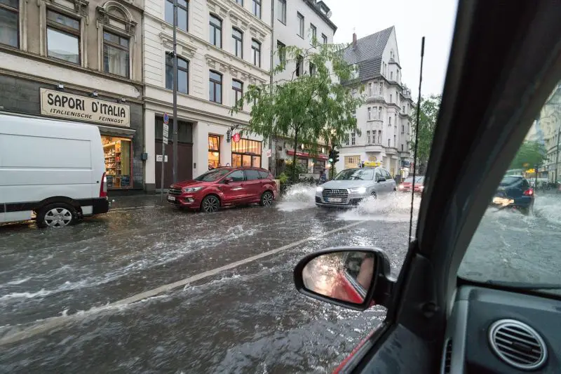 West Virginia Flooding: 2 Dead, 1,000 Homes and Businesses Damaged After Flash Floods