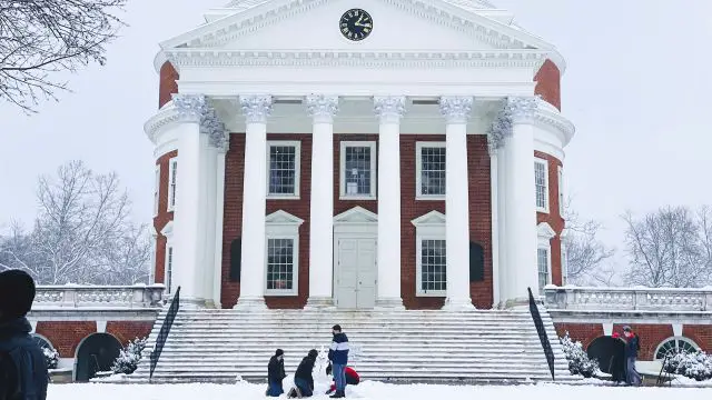 Bomb Cyclone Buries the Carolinas Under Historic Snow