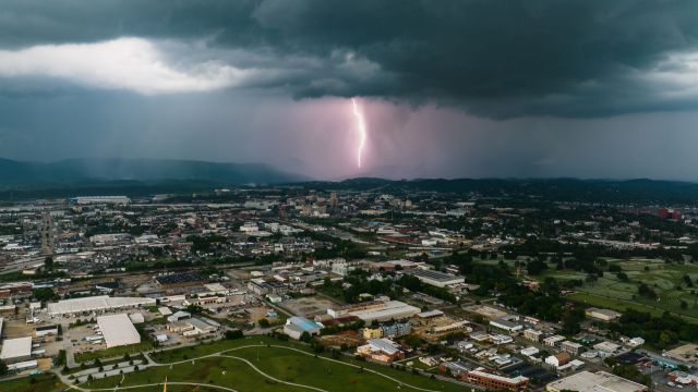 Severe Storms and Dangerous Heat Hit U.S