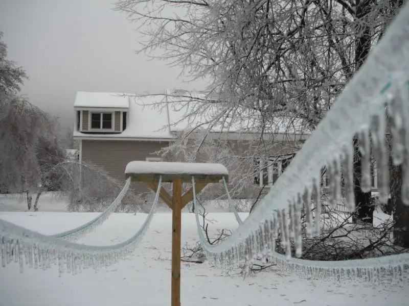 Arctic blast targets New York City, New York and Boston, Massachusetts with snow, wind, and rapid freeze