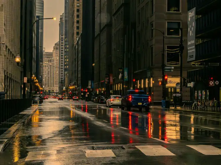 Chicago weather severe storms hail tornado risk temperature drop ...