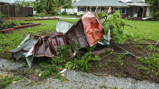 Severe Storms Sweep Central United States With Tornadoes and Large Hail