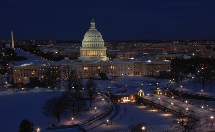 Major U.S. winter storm kills at least seven, leaves millions without ...
