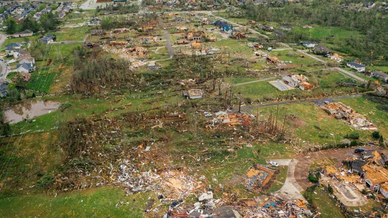 Powerful Supercell Storms Spawn Tornadoes Across Illinois and Indiana, Killing Two and Leaving Widespread Damage