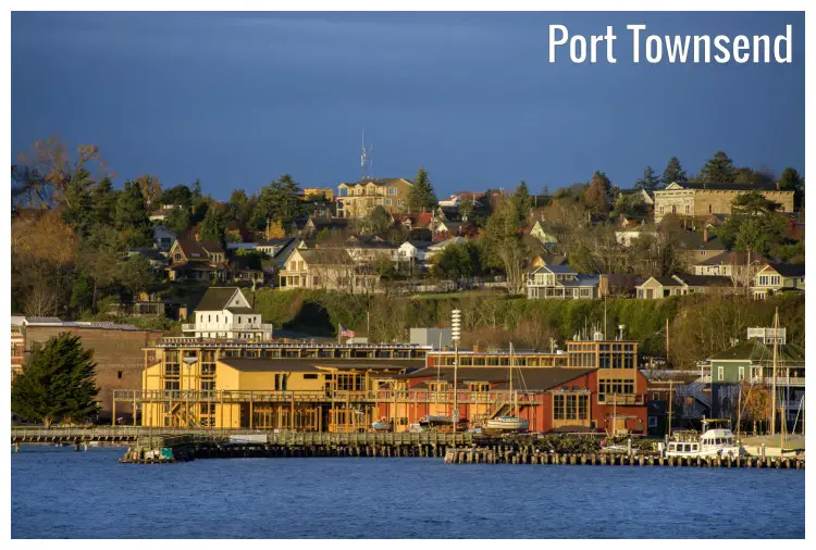 Victorian design houses from an old age along the beach on a hilly spot overlooking the sea, in Port Townsend, Washington Victorian design houses from an old age along the beach on a hilly spot overlooking the sea, in Port Townsend, Washington