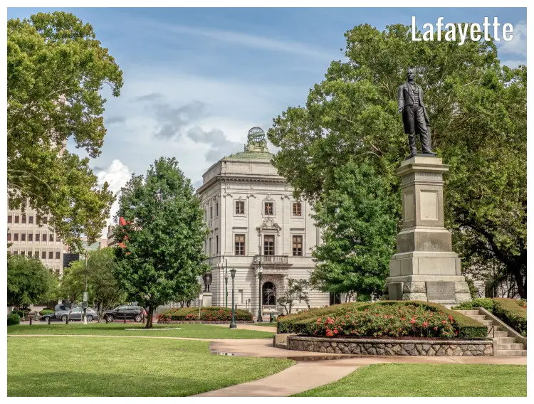A monument and trees in the tranquil Lafayette Square, Louisiana A monument and trees in the tranquil Lafayette Square, Louisiana