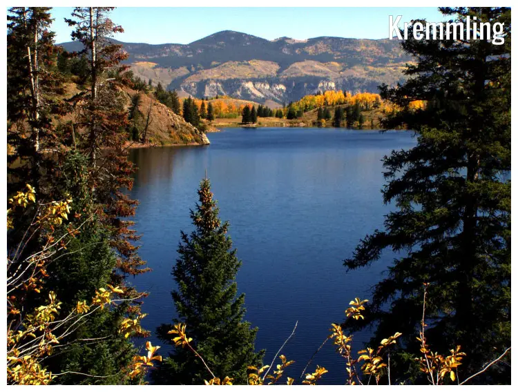 Trees and vast mountain ranges overlooking the iconic Cascade Lake within the region of Kremmling, Colorado