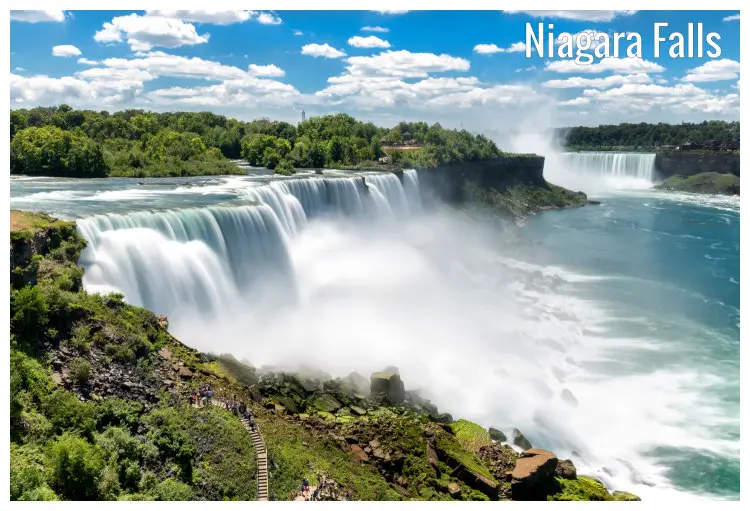 The glorious Niagara Falls in New York The glorious Niagara Falls in New York