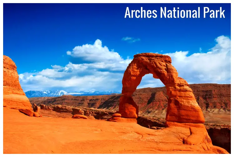Beautiful rock formation in the famous Delicate Arch within the Arches National Park, Utah