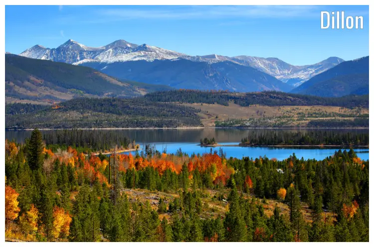 The brown and golden trees near the iconic Dillon reservoir in Colorado The brown and golden trees near the iconic Dillon reservoir in Colorado