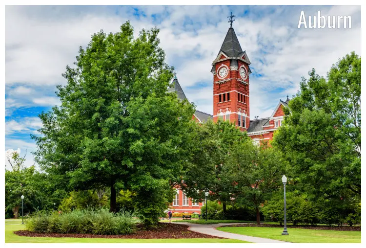 The campus at Auburn University in Alabama with the university chapel The campus at Auburn University in Alabama with the university chapel