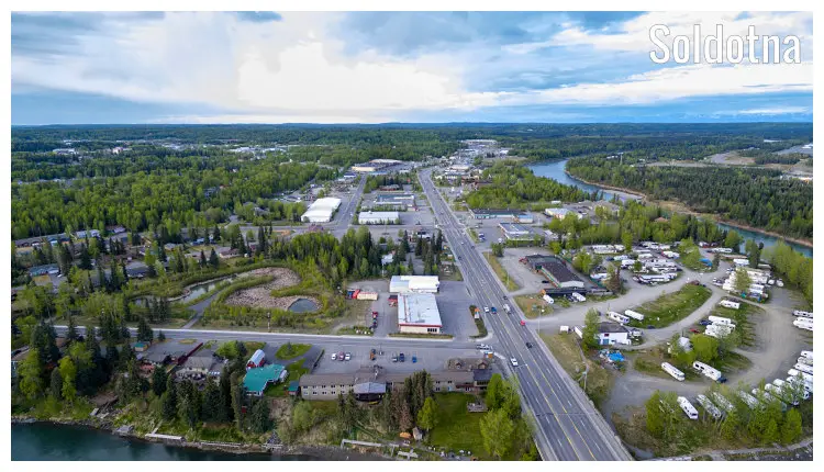 A beautiful panorama of the river and road network in Soldotna, Alaska