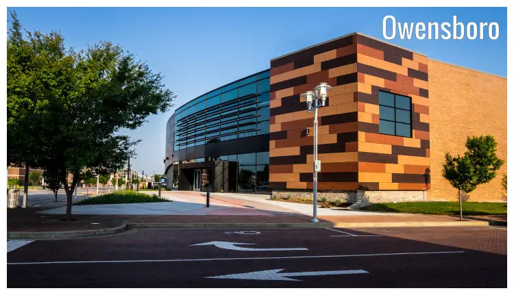 A stunning architectural design of the famous Bluegrass Music Museum in the city of Owensboro, Kentucky A stunning architectural design of the famous Bluegrass Music Museum in the city of Owensboro, Kentucky