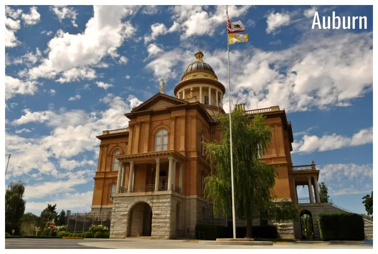 The iconic US Auburn California Historic Landmark Courthouse