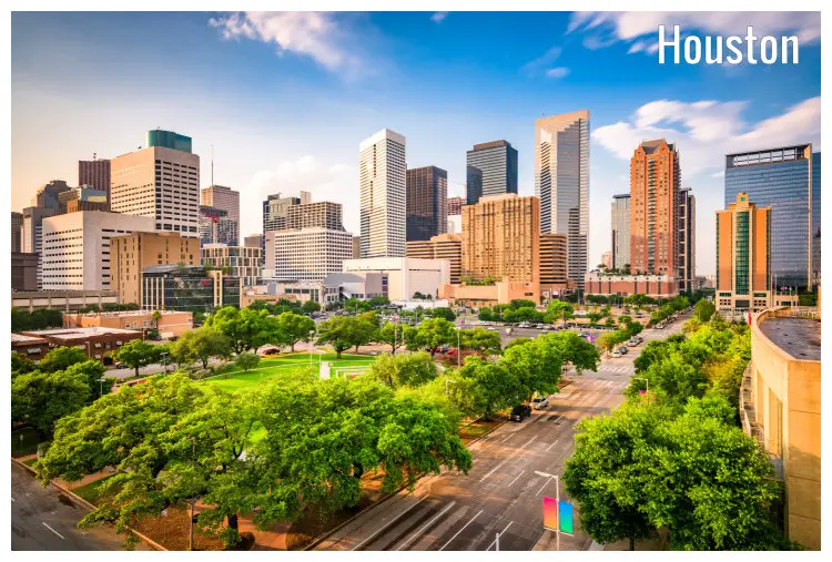 A beautiful park in Root square overlooking the central business district of Houston, Texas, USA
