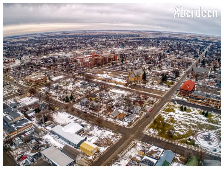 During winter, snow cover is seen all over the area in Aberdeen City, South Dakota